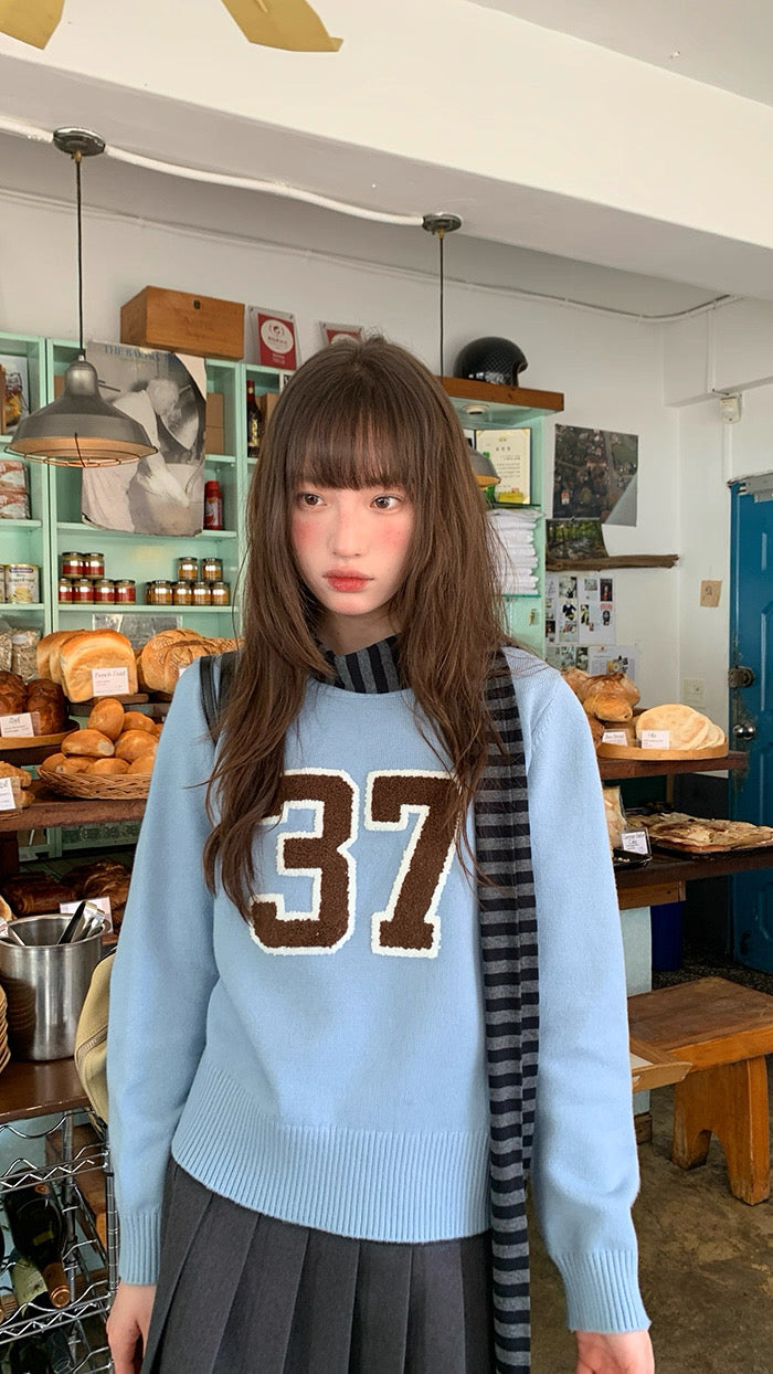 37 sweatshirt