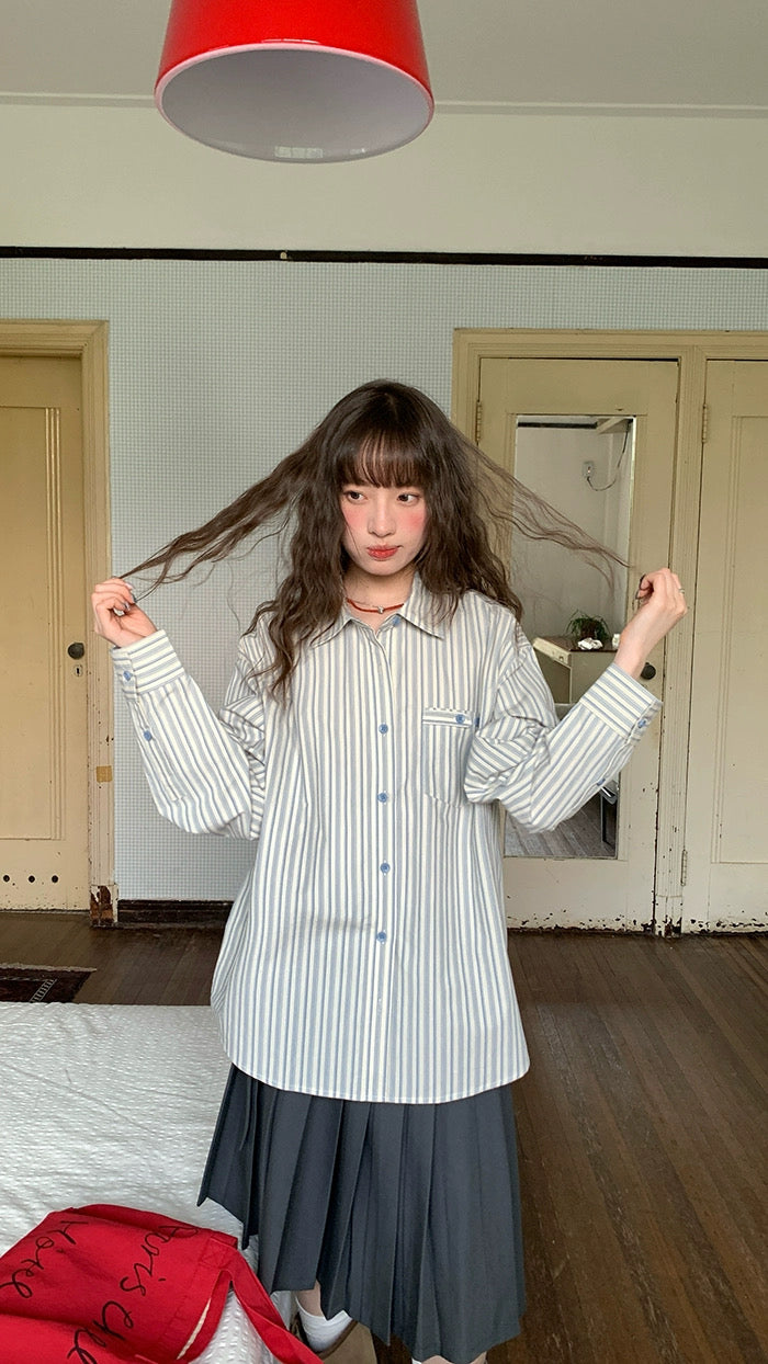 loose stripe shirt